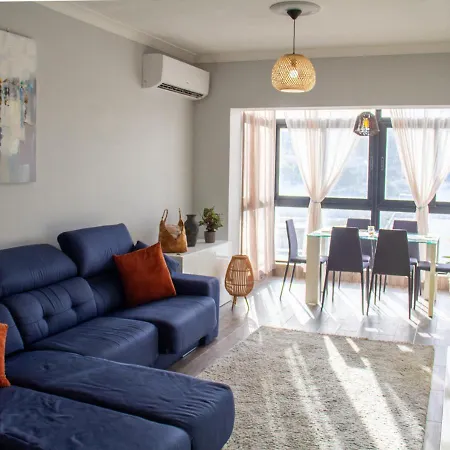 Stunning Beachfront Apt - Your Paradise Getaway Appartement San Pawl il-Baħar